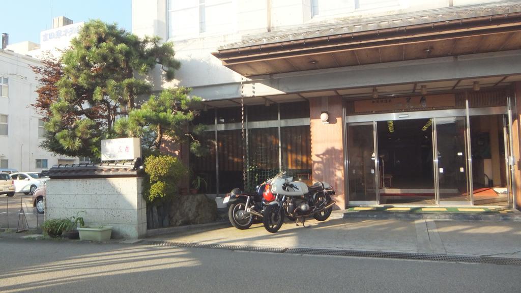 Hotel Oyado Kagetsu Sado Esterno foto
